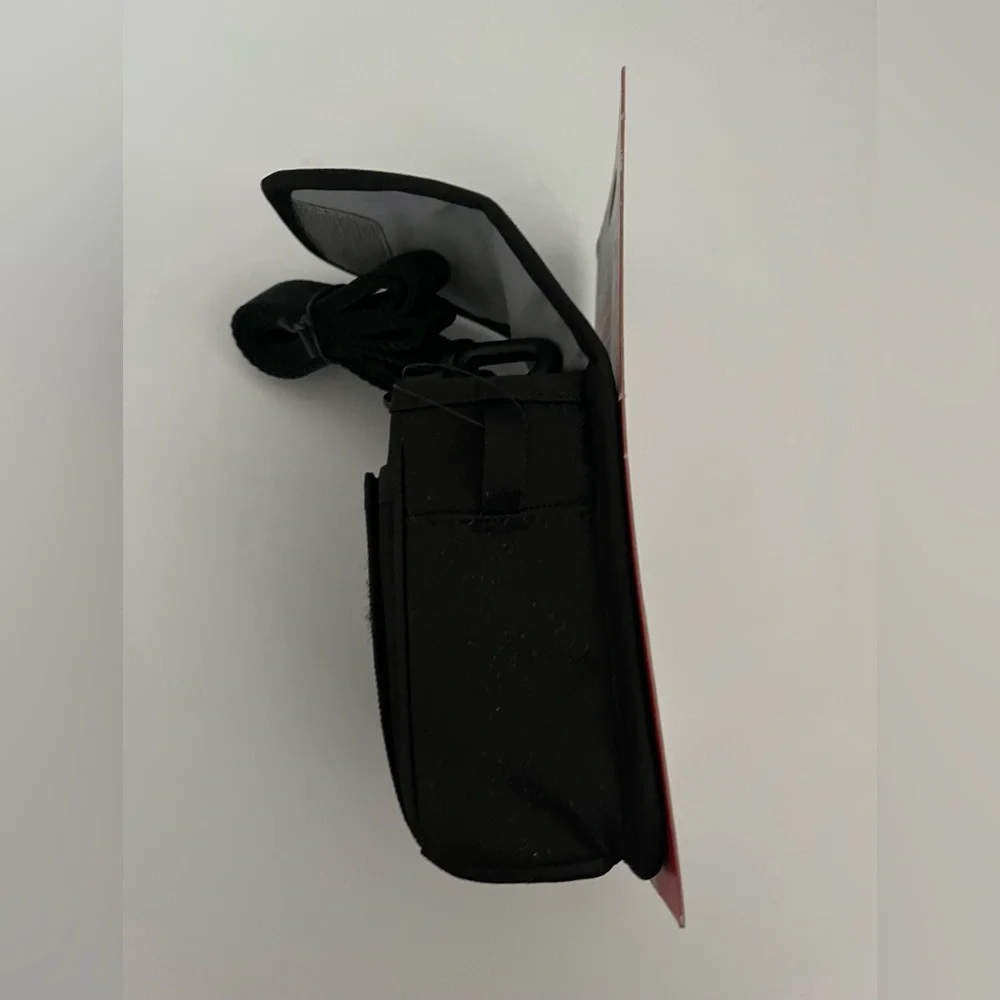 NWT Trax Camera/ Cellphone Pouch